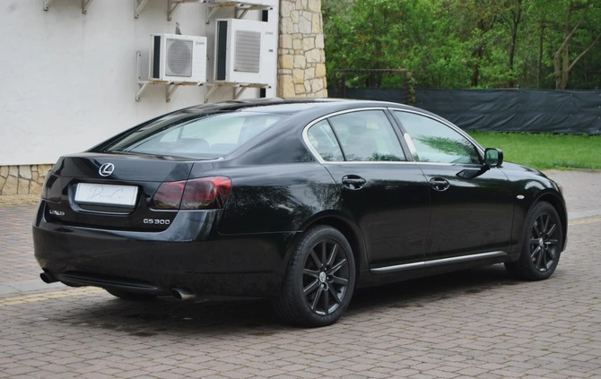 Lexus GS cena 28900 przebieg: 259000, rok produkcji 2005 z Osieczna małe 232